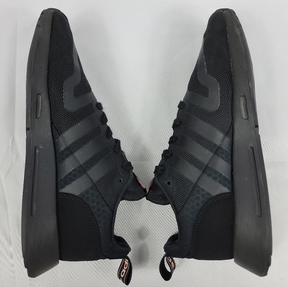 Adidas Multix Athletic Comfort Shoes Womens Size 7.5 Black Sneakers FZ3453 - Picture 9 of 12